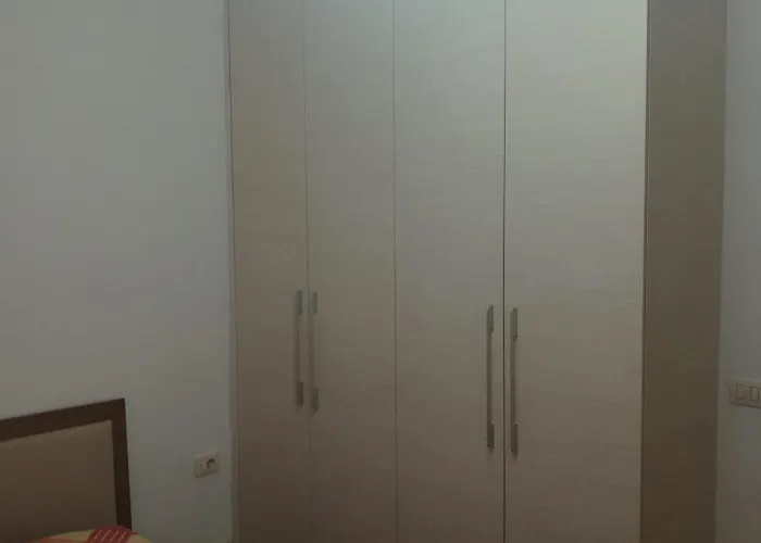 Saranda Kodra Underground Flat *