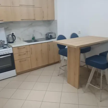 Saranda Kodra Underground Flat