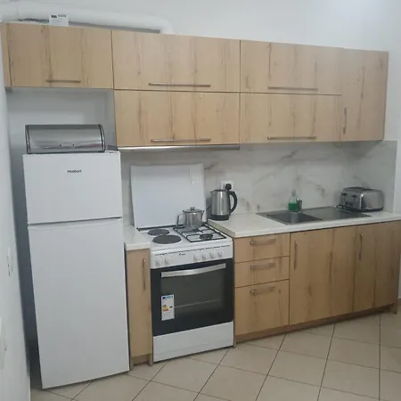 Saranda Kodra Underground Flat Apartmán Polisi i Vogel