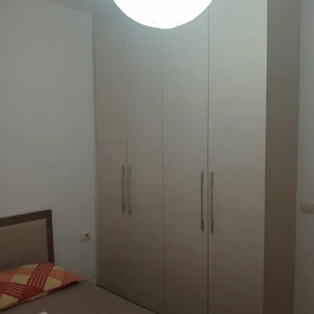 Saranda Kodra Underground Flat *