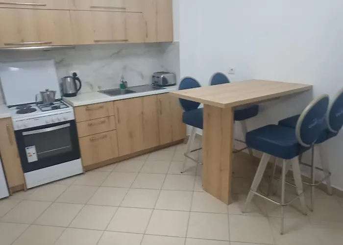 Saranda Kodra Underground Flat