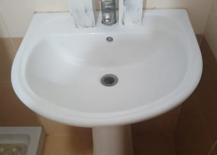 Saranda Kodra Underground Flat *