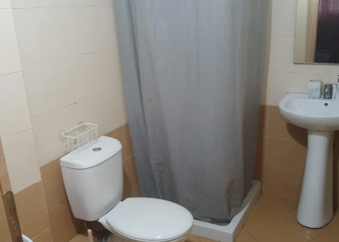 Saranda Kodra Underground Flat Polisi i Vogel