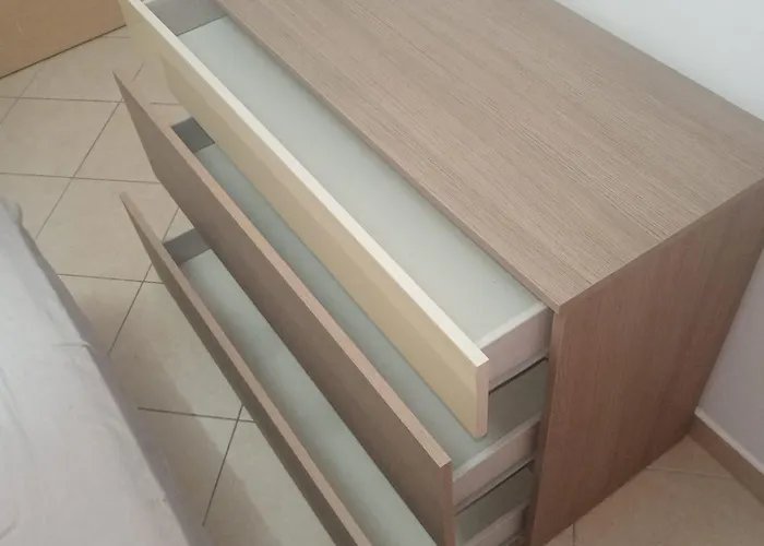 Saranda Kodra Underground Flat Polisi i Vogel